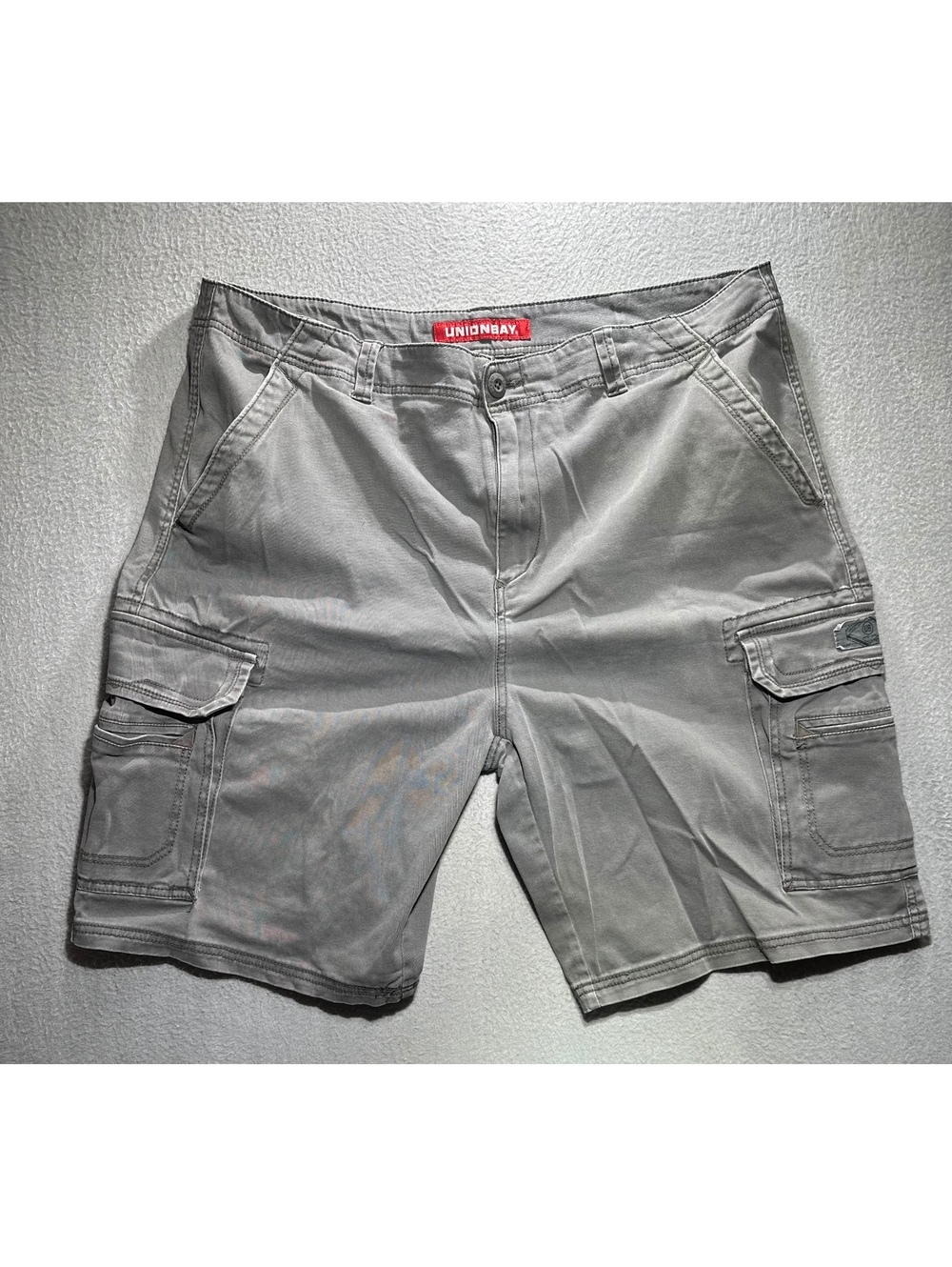 union bay, grey, utility cargo shorts, workwear, tagged size 42